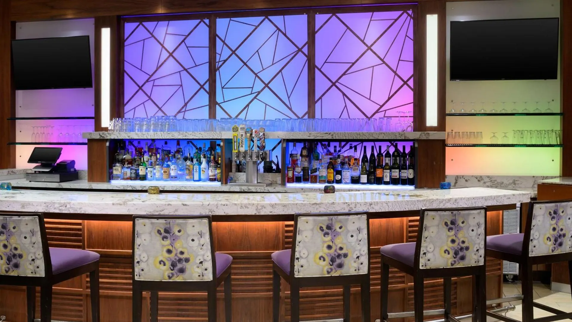 Hotel Doubletree Suites By Hilton Phoenix