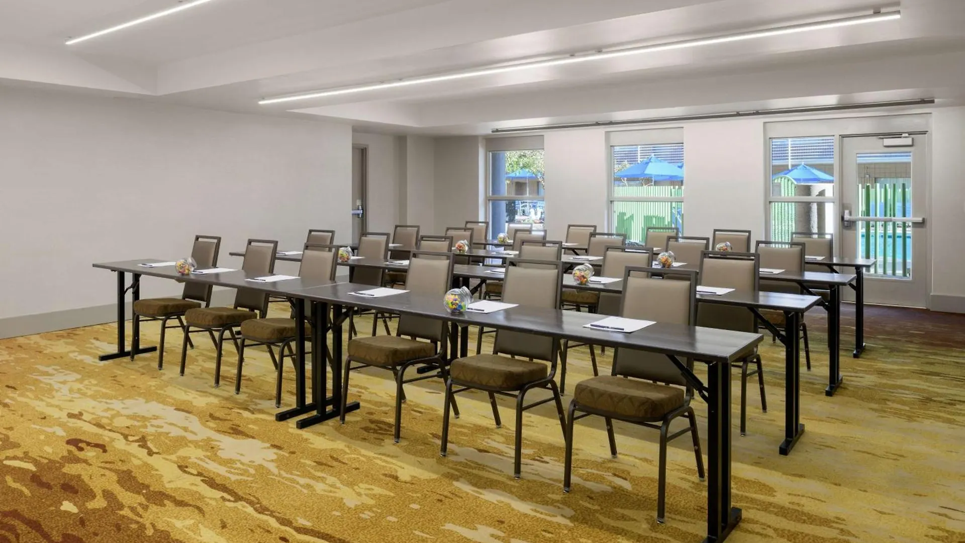 Doubletree Suites By Hilton Phoenix United States