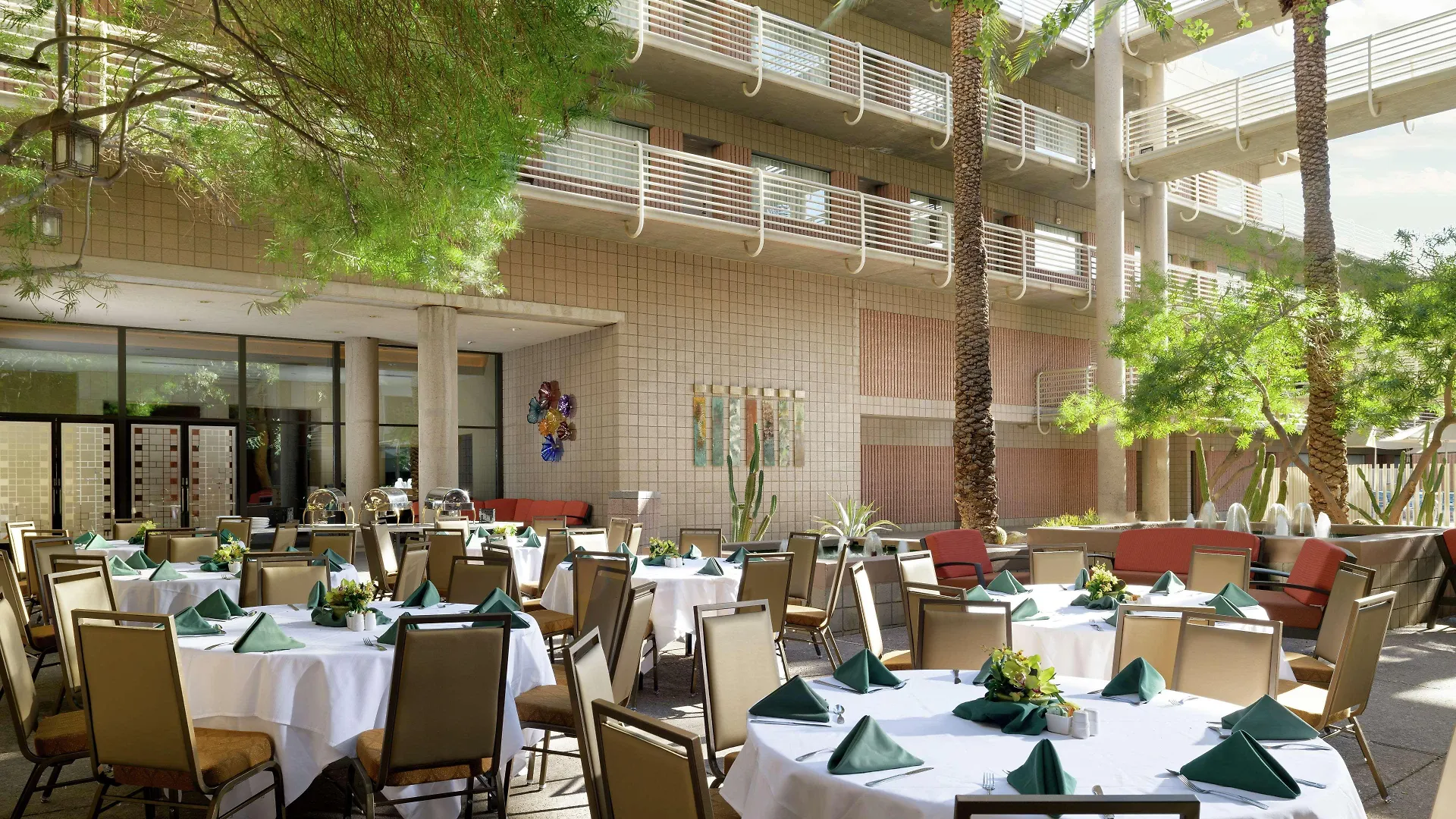 Doubletree Suites By Hilton פיניקס 4*,  ארצות הברית