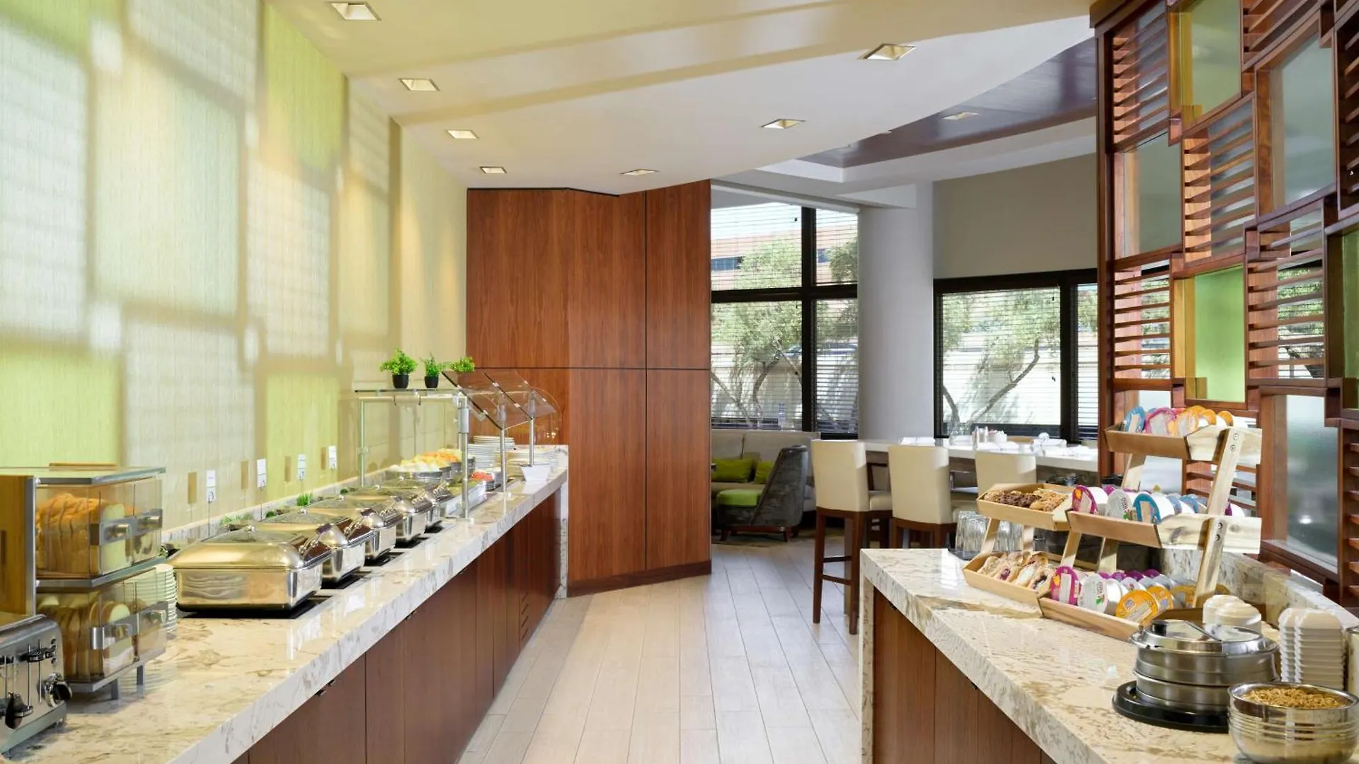 Doubletree Suites By Hilton פיניקס מלון
